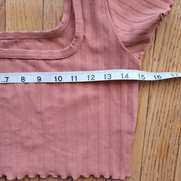 NWT Aerie Offline OG Groove Crop Tee Ribbed Neutral Size M - Picture 9 of 11